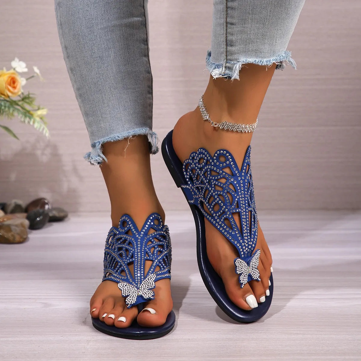 Rhinestone Outdoor Flip-Flops – Anti-Slip Breathable Beach Sandals