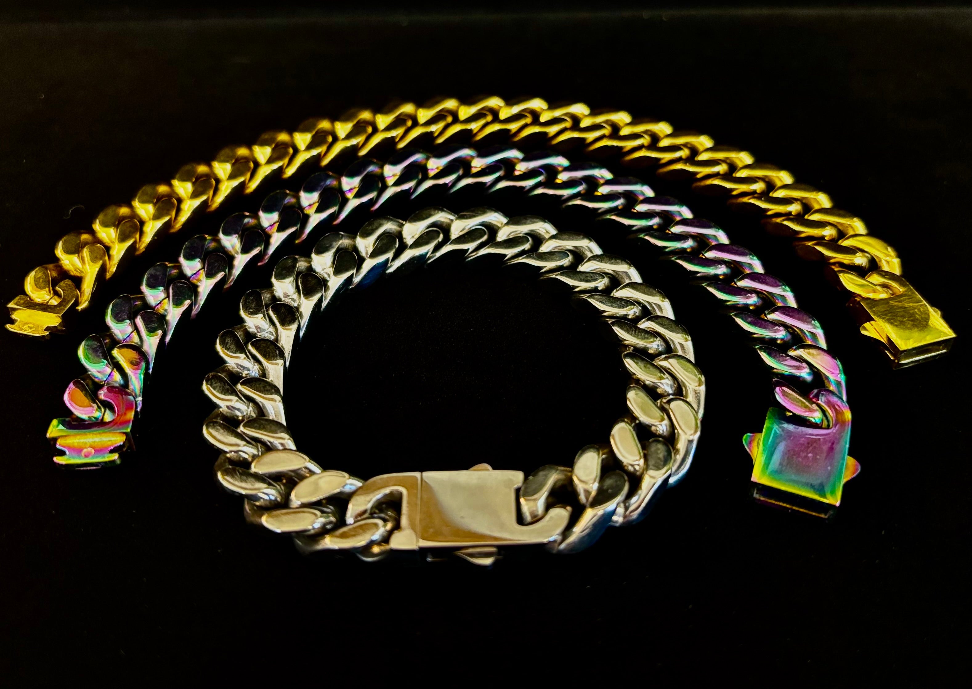 22cm Titanium Steel Cuban Link Bracelet – Silver, Gold & Rainbow
