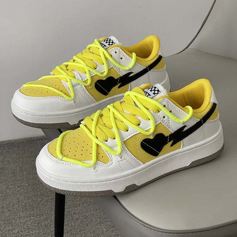 Retro Heart Pattern Skateboard Shoes — Y2K Fashion Sneakers