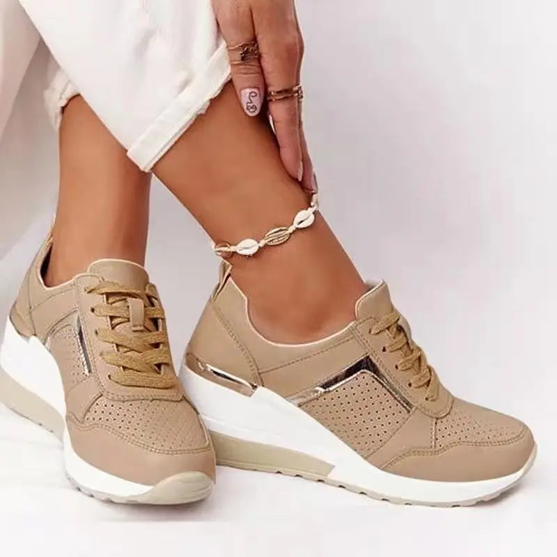 Chunky Platform Lace-Up Sneakers – Thick Sole Vulcanized Street Style