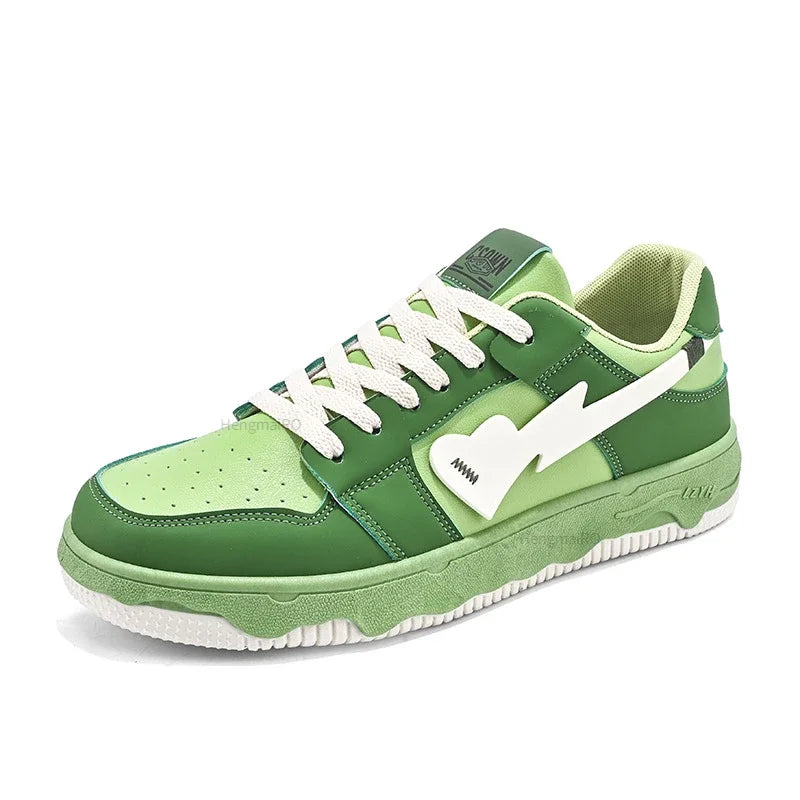 Retro Heart Pattern Skateboard Shoes — Y2K Fashion Sneakers