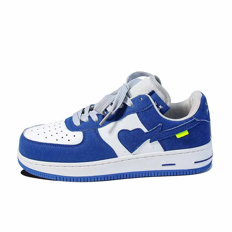 Retro Heart Pattern Skateboard Shoes — Y2K Fashion Sneakers