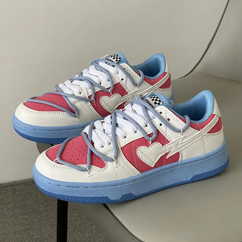 Retro Heart Pattern Skateboard Shoes — Y2K Fashion Sneakers