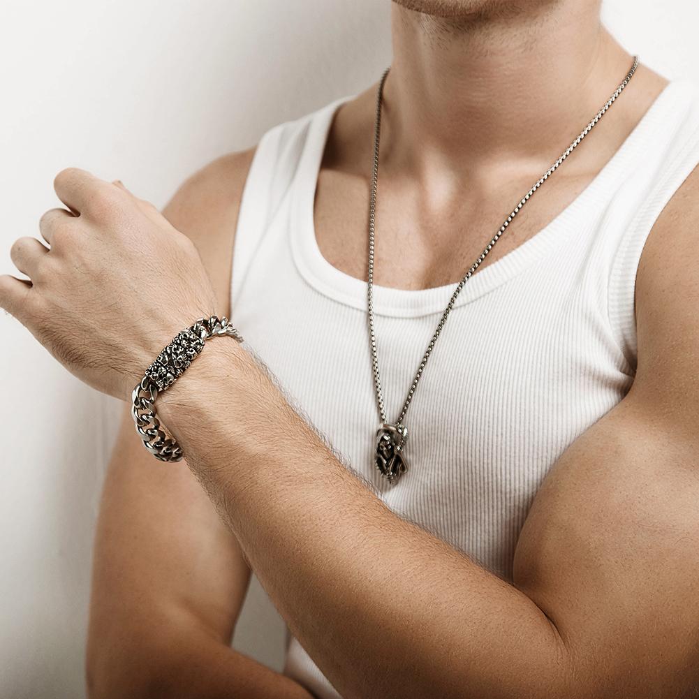 Heavy Skull Cuban Link Chain Bracelet in Stainless Steel